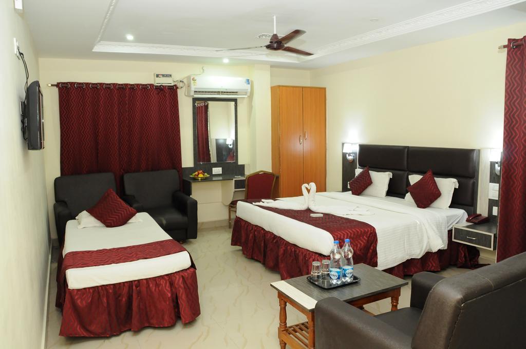 Vihas Inn Tirupati Eksteriør bilde